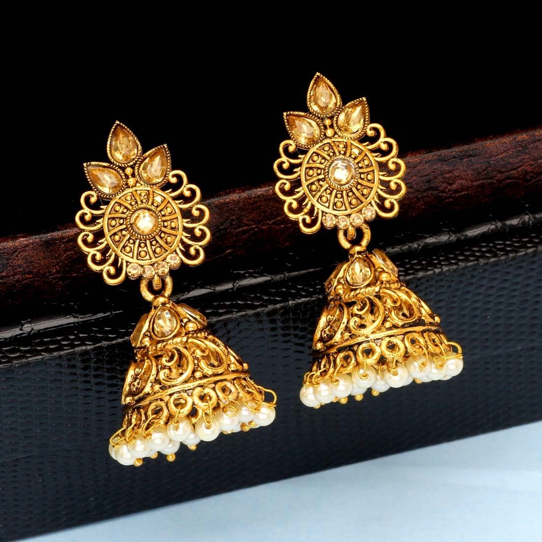 Pendientes jhumka Bollywood