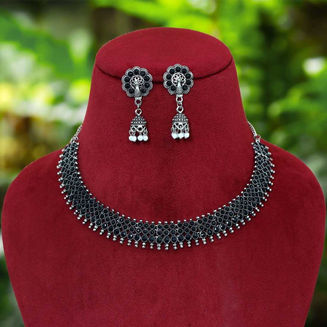 Conjunto tribal piedras negras