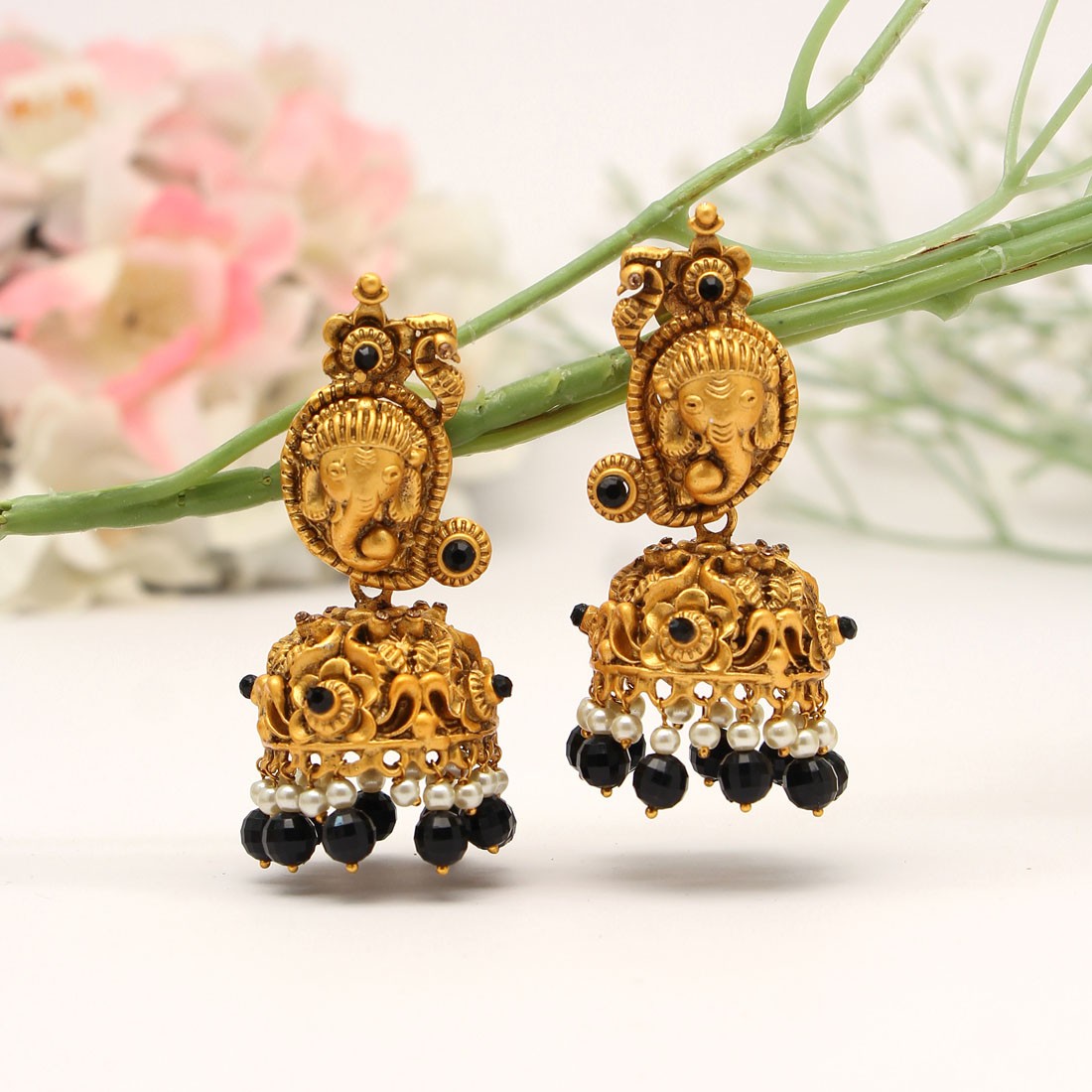 Jhumkas elefantes 