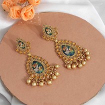 Pendientes Radha Krishna dorados